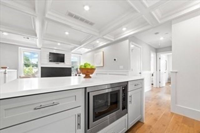 42 Bow St 5, Somerville, MA 02143