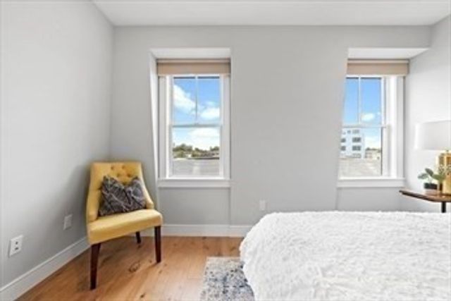 42 Bow St 5, Somerville, MA 02143