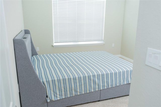 387 CROSSINGS AVENUE, St Cloud, FL 34771