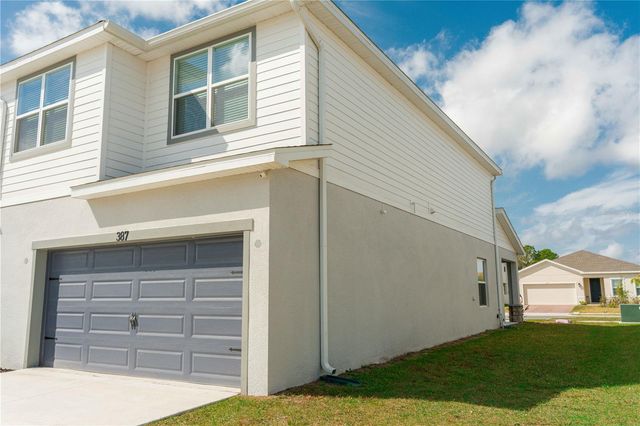 387 CROSSINGS AVENUE, St Cloud, FL 34771