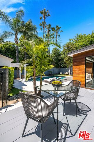 14806 Greenleaf Street, Sherman Oaks, CA 91403