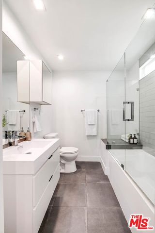 14806 Greenleaf Street, Sherman Oaks, CA 91403
