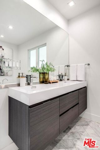 14806 Greenleaf Street, Sherman Oaks, CA 91403