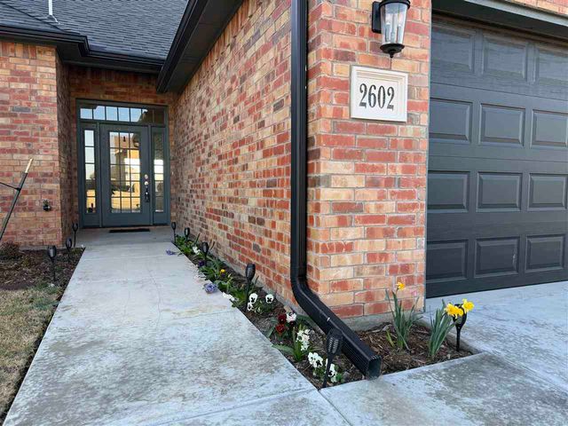 2602 SW 68th ST, Lawton, OK 73505