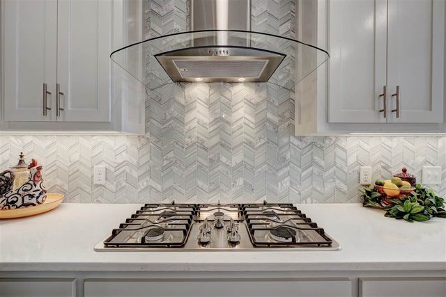 2602 SW 68th ST, Lawton, OK 73505