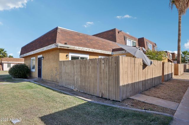 3430 W EL CAMINITO Drive 26, Phoenix, AZ 85051