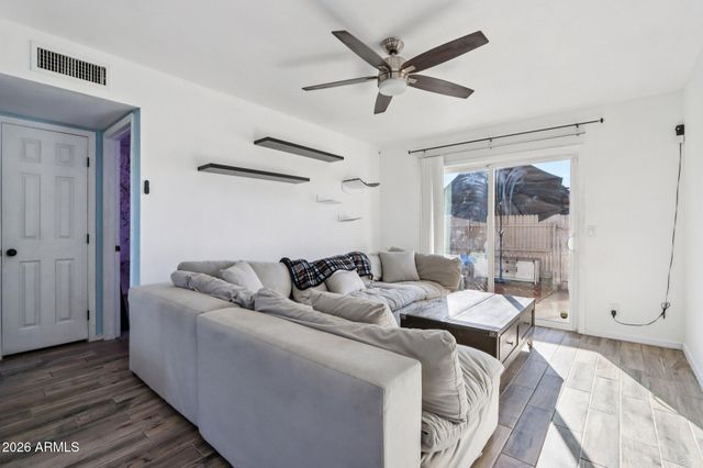 3430 W EL CAMINITO Drive 26, Phoenix, AZ 85051