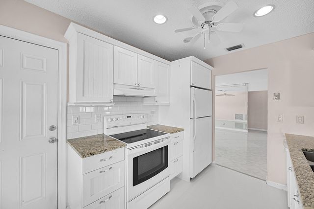1515 SW 21st Street, Boynton Beach, FL 33426