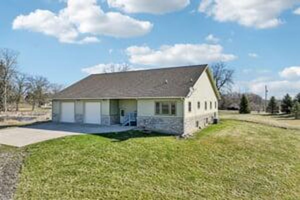 4750 S Zeeb Road, Lodi Twp, MI 48103