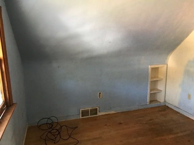 16 164th Place, Calumet City, IL 60409