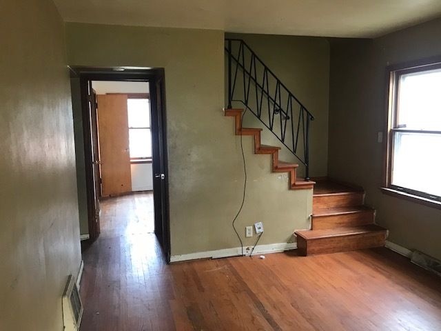 16 164th Place, Calumet City, IL 60409