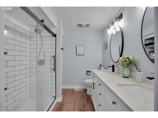 14400 S IRONWOOD Rd, Oregon City, OR 97045