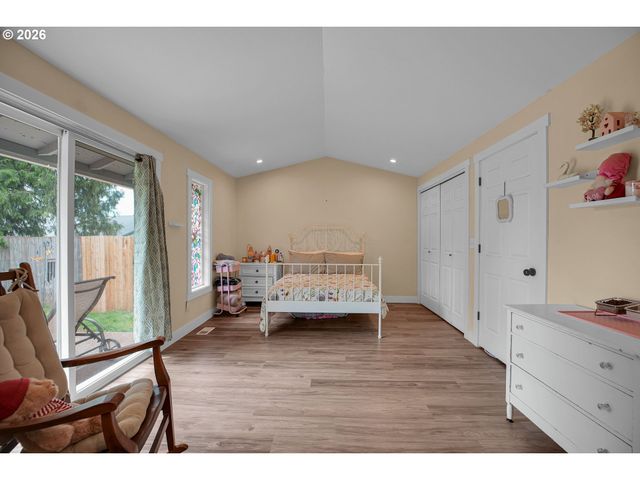 14400 S IRONWOOD Rd, Oregon City, OR 97045