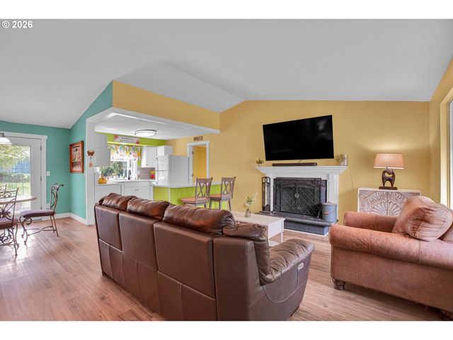 14400 S IRONWOOD Rd, Oregon City, OR 97045