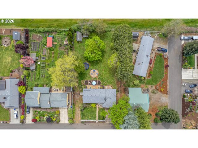 14400 S IRONWOOD Rd, Oregon City, OR 97045