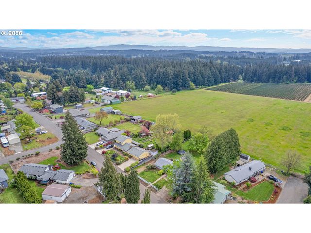 14400 S IRONWOOD Rd, Oregon City, OR 97045