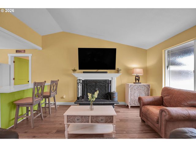 14400 S IRONWOOD Rd, Oregon City, OR 97045