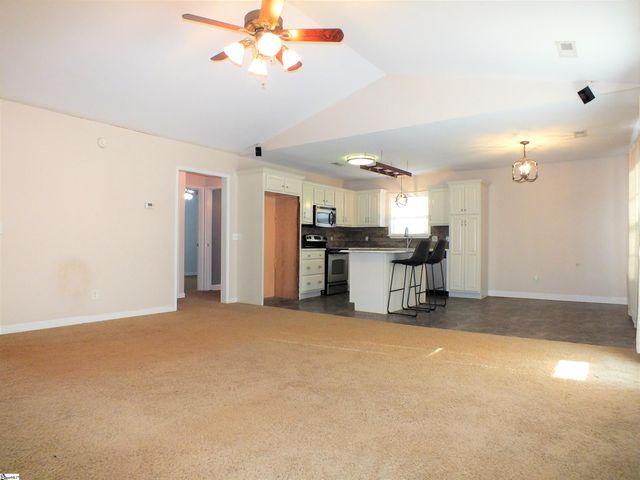 21 Glen Martin Lane, Piedmont, SC 29673