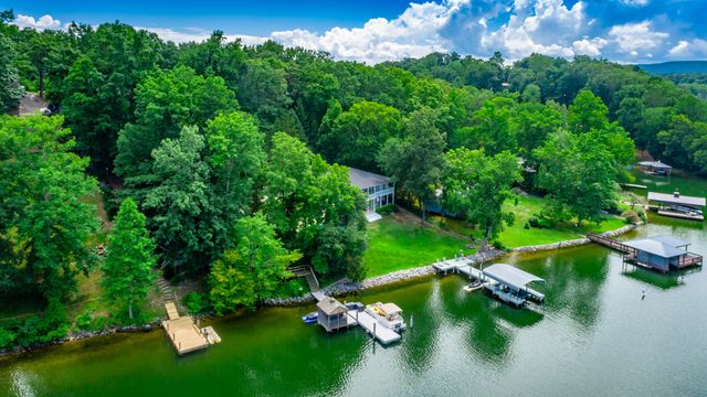 1033 Clift Cave Drive, Soddy Daisy, TN 37379
