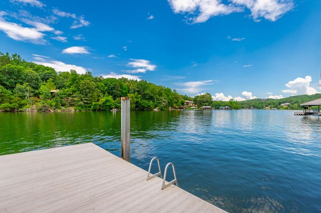 1033 Clift Cave Drive, Soddy Daisy, TN 37379
