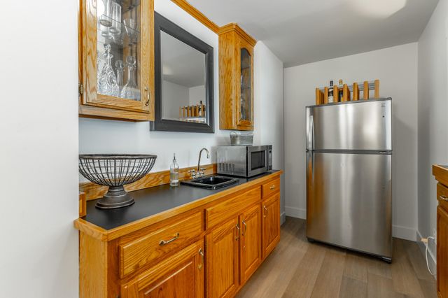 1033 Clift Cave Drive, Soddy Daisy, TN 37379