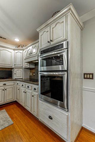 1033 Clift Cave Drive, Soddy Daisy, TN 37379