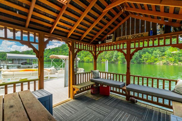 1033 Clift Cave Drive, Soddy Daisy, TN 37379