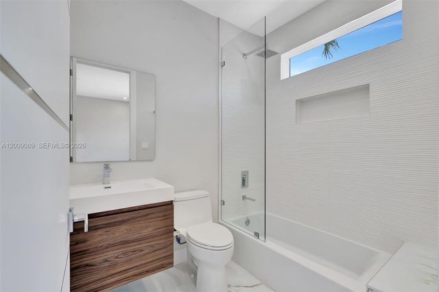 1223 SW 12th Court 1223, Miami, FL 33135