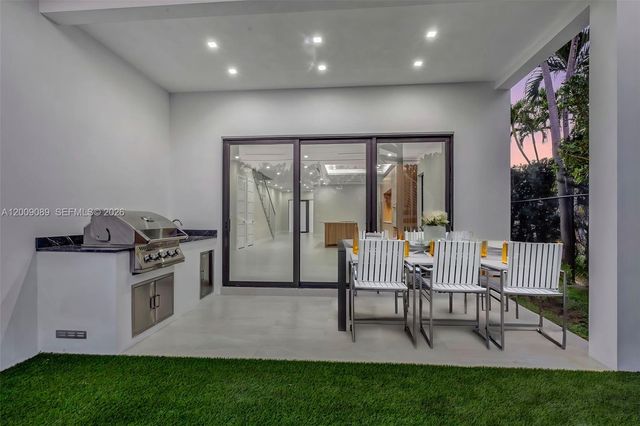 1223 SW 12th Court 1223, Miami, FL 33135