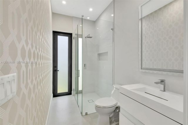 1223 SW 12th Court 1223, Miami, FL 33135