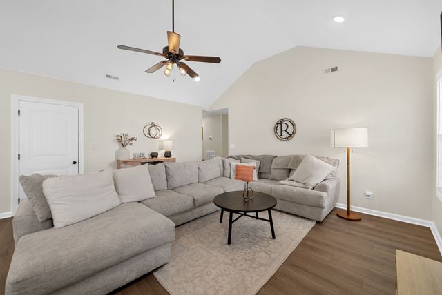 116 Schroer Rd, Clarksville, TN 37042