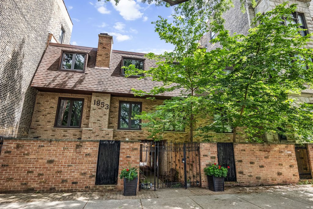 1851 N Cleveland Avenue 1C, Chicago, IL 60614