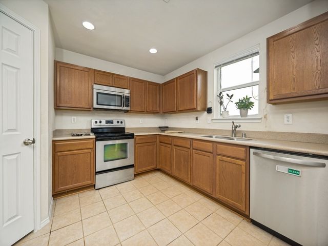 6700 Corral Lane, Denton, TX 76210
