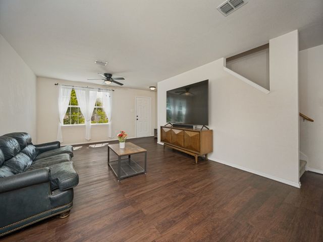 6700 Corral Lane, Denton, TX 76210