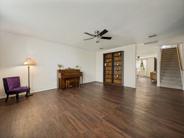 6700 Corral Lane, Denton, TX 76210