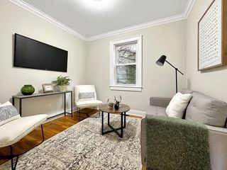 523 E Second St 1, Boston, MA 02127