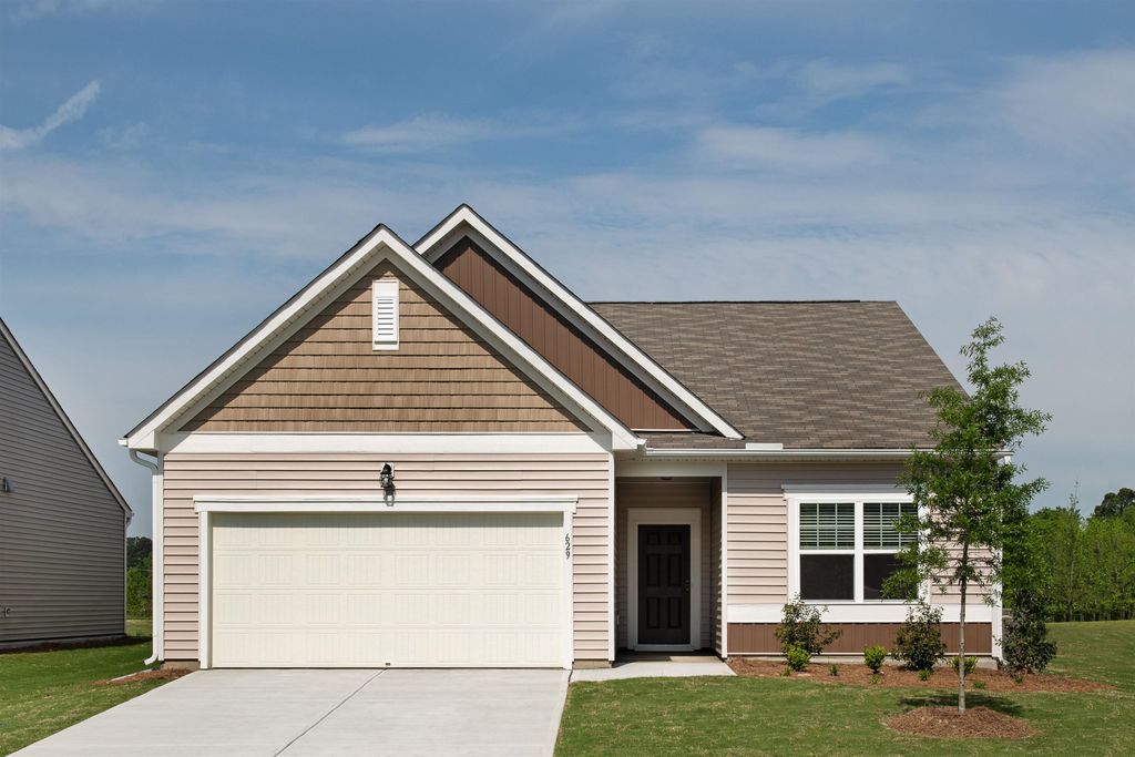 170 Admiral St, Conway, SC 29526