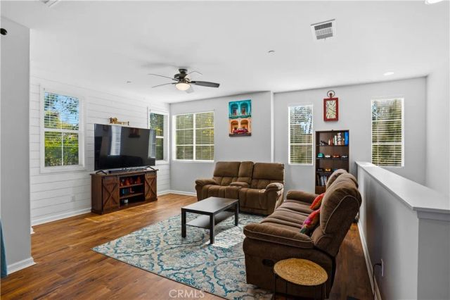 609 Savi 101, Corona, CA 92878