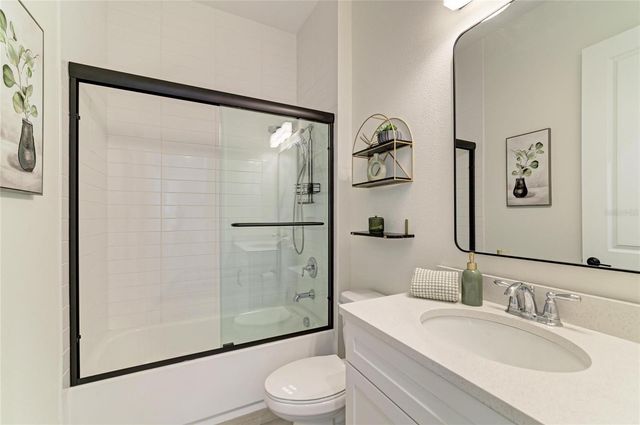 8533 BEECHLAKE COURT, Sarasota, FL 34240
