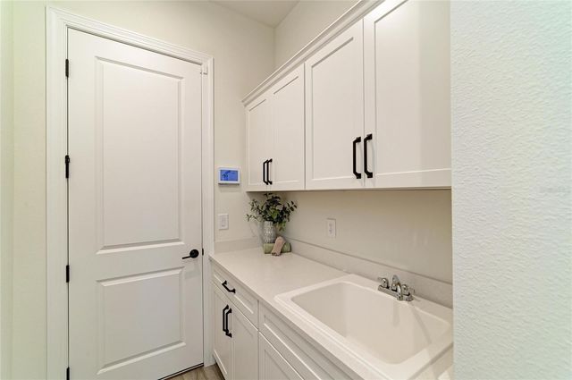 8533 BEECHLAKE COURT, Sarasota, FL 34240