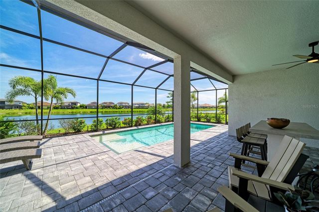 8533 BEECHLAKE COURT, Sarasota, FL 34240