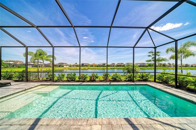 8533 BEECHLAKE COURT, Sarasota, FL 34240