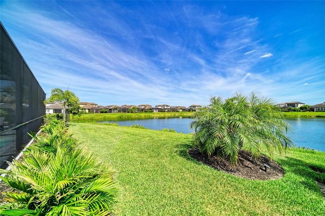 8533 BEECHLAKE COURT, Sarasota, FL 34240