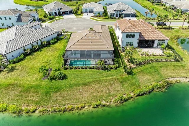 8533 BEECHLAKE COURT, Sarasota, FL 34240