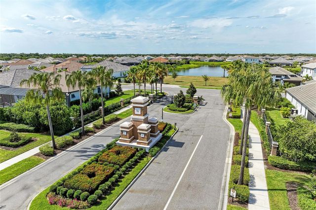 8533 BEECHLAKE COURT, Sarasota, FL 34240