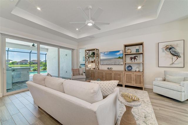 8533 BEECHLAKE COURT, Sarasota, FL 34240