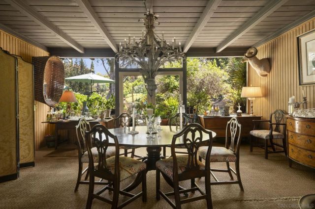 1570 Virginia Way, La Jolla, CA 92037