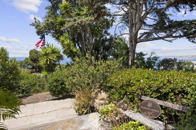 1570 Virginia Way, La Jolla, CA 92037