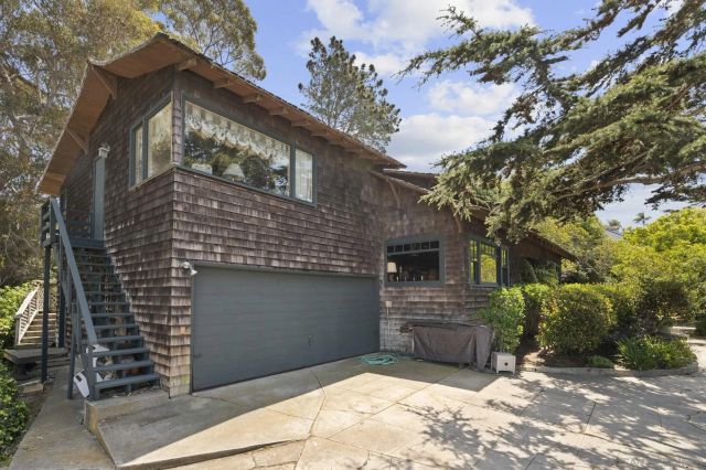 1570 Virginia Way, La Jolla, CA 92037