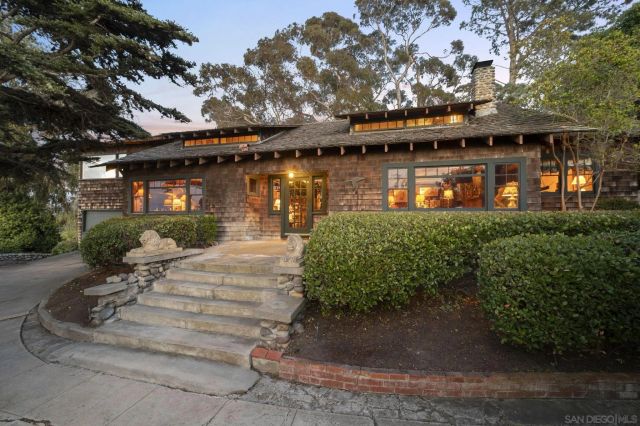 1570 Virginia Way, La Jolla, CA 92037